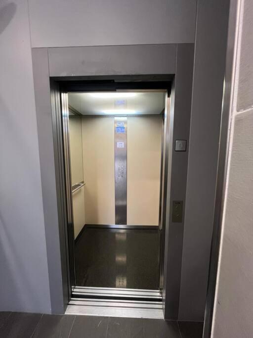 Apartamento Bilbao-Basurto-San Mames 外观 照片
